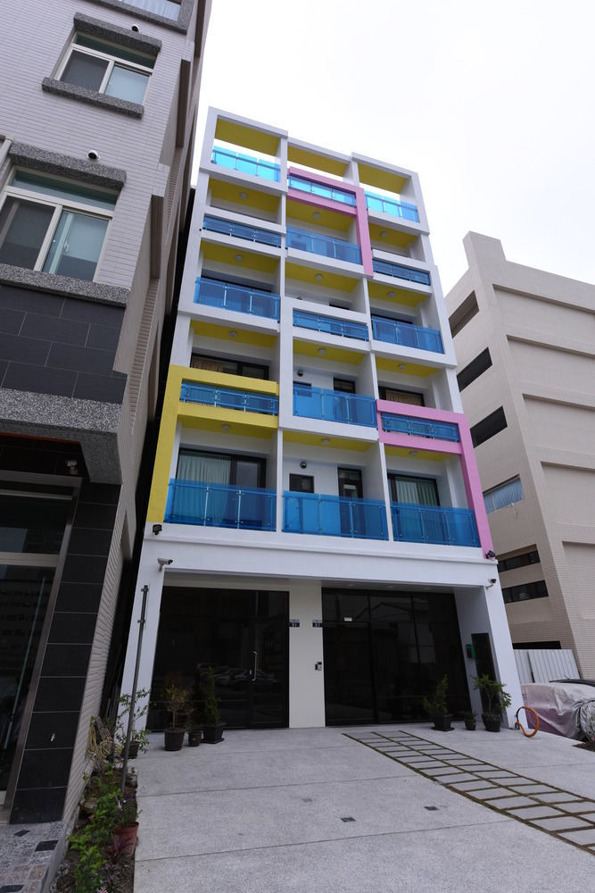 九九商旅 Hotel Taichung Eksteriør billede
